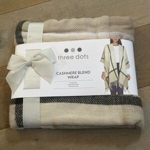 Cashmere Blend Wrap. (One Size) New